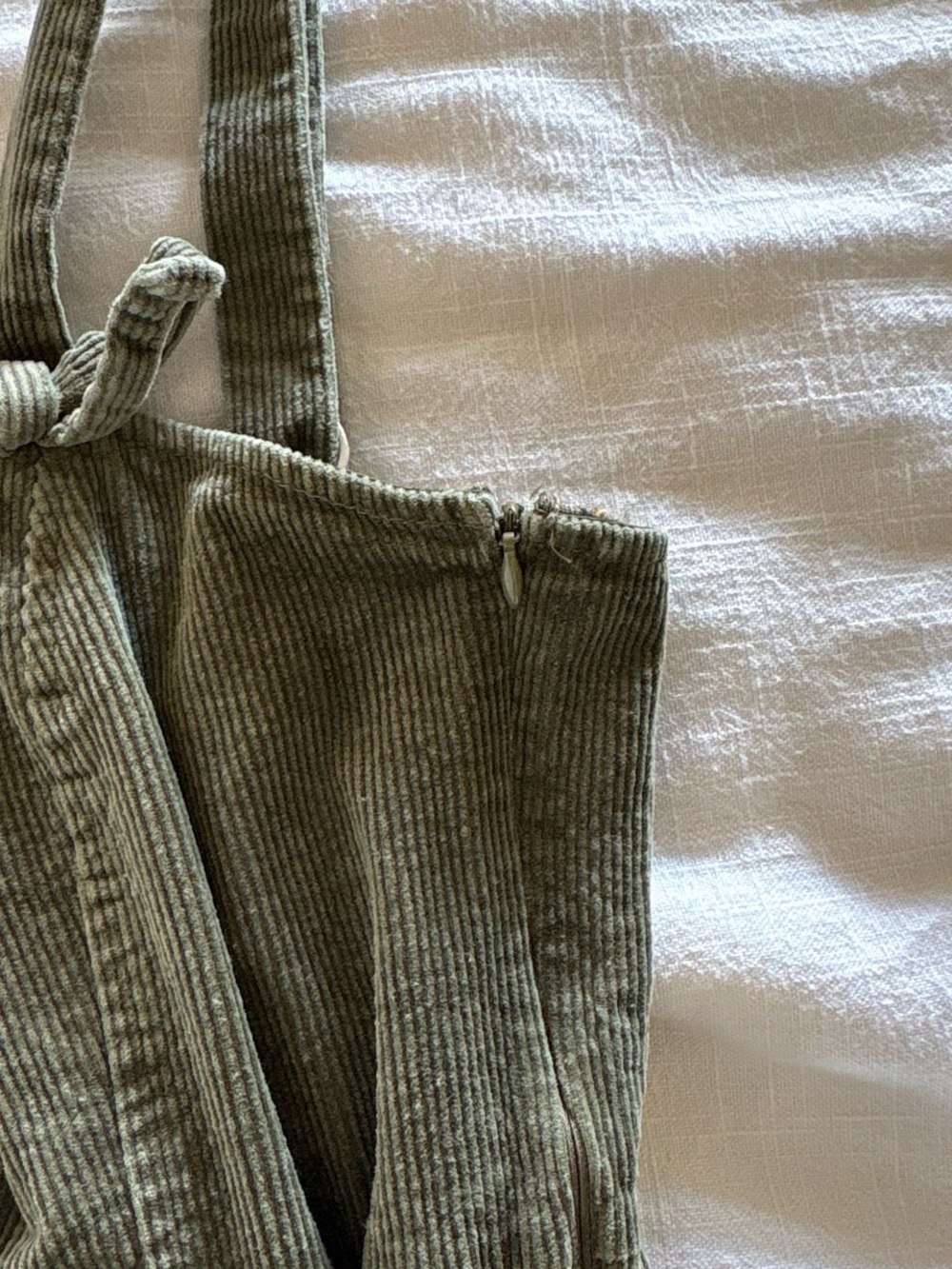 corduroy jumper - Picture 6 of 7